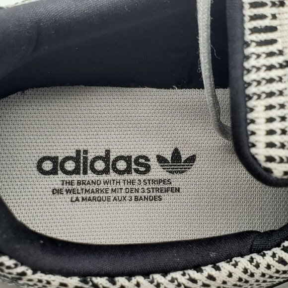Adidas Swift Run 22 Mens Gray Black Running Shoe Sneaker GZ1555 Size 6 - Picture 7 of 8